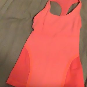 (2 for $25 lululemon ONLY ✅) HOT PINK/NEON PINK LULULEMON TANK TOP.